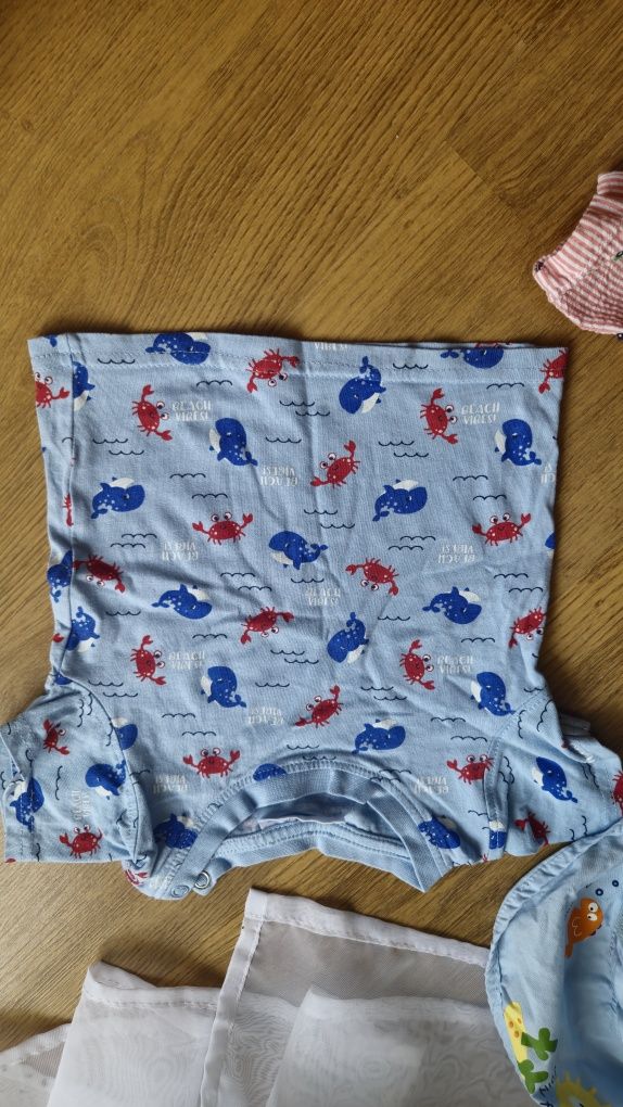 Zestaw letni czapka i tshirty letnie hm