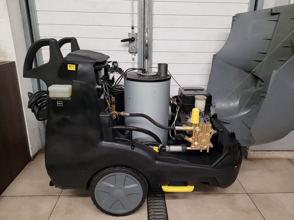 Myjka Ciśnieniowa Karcher HDS 8/18-4M * Gorąca Woda * 2013 rok * 400V