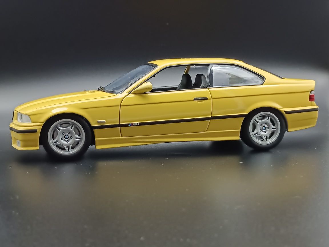 BMW E36 M3 1:18 Ut models