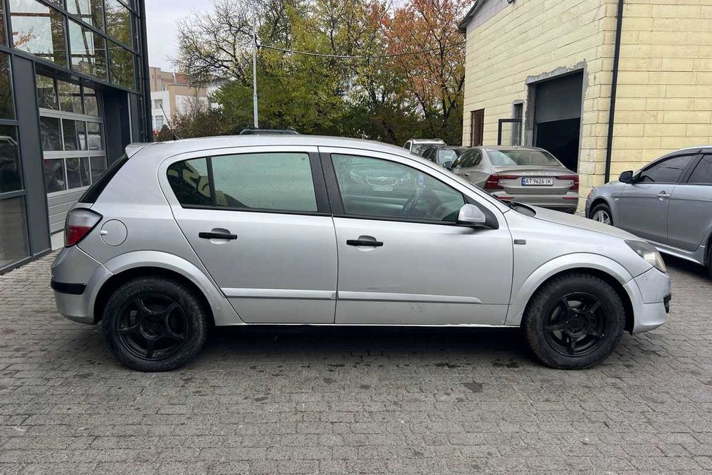 Opel Astra 2005 року