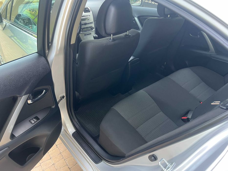 Toyota Avensis T27 Lift Silnik 2.0 D4D 124KM Diesel Sedan Salon Polska