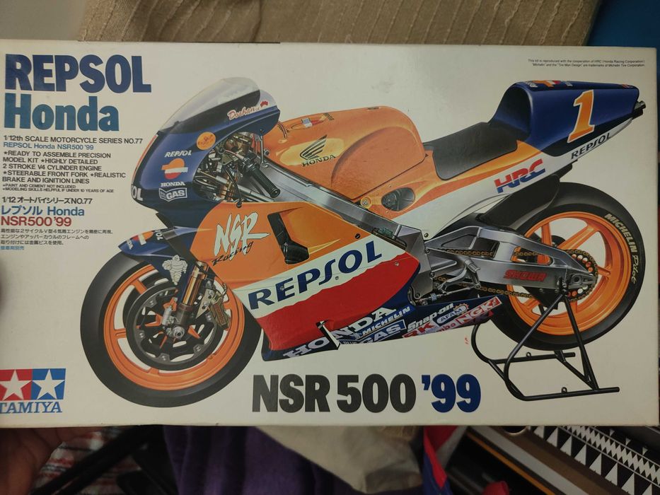 TAMIYA 14077 - Repsol Honda NSR 500 '99 - 1/12