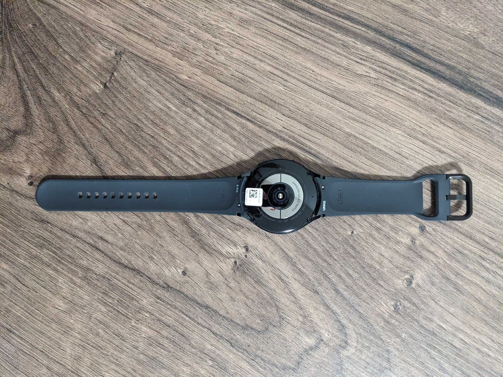 Смарт-годинник SAMSUNG Galaxy Watch 4