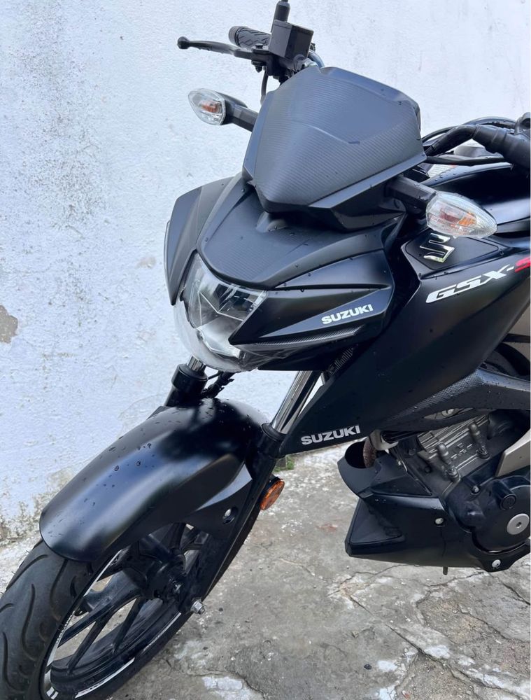 Suzuki GSXS125-A