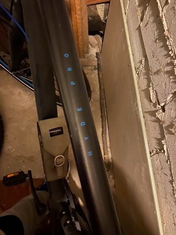 Sprzedam rower duży zamiast łańcucha jest pasek