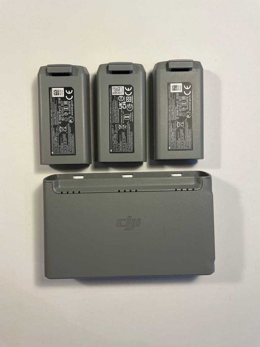 Drone DJI Mini 2 SE Fly More Combo