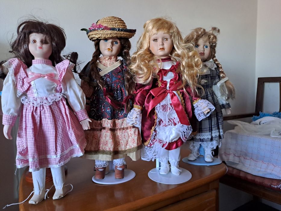 Bonecas de porcelana 30€ cada