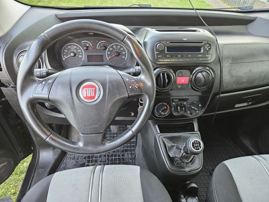 Fiat Qubo 2016 samochód osobowy