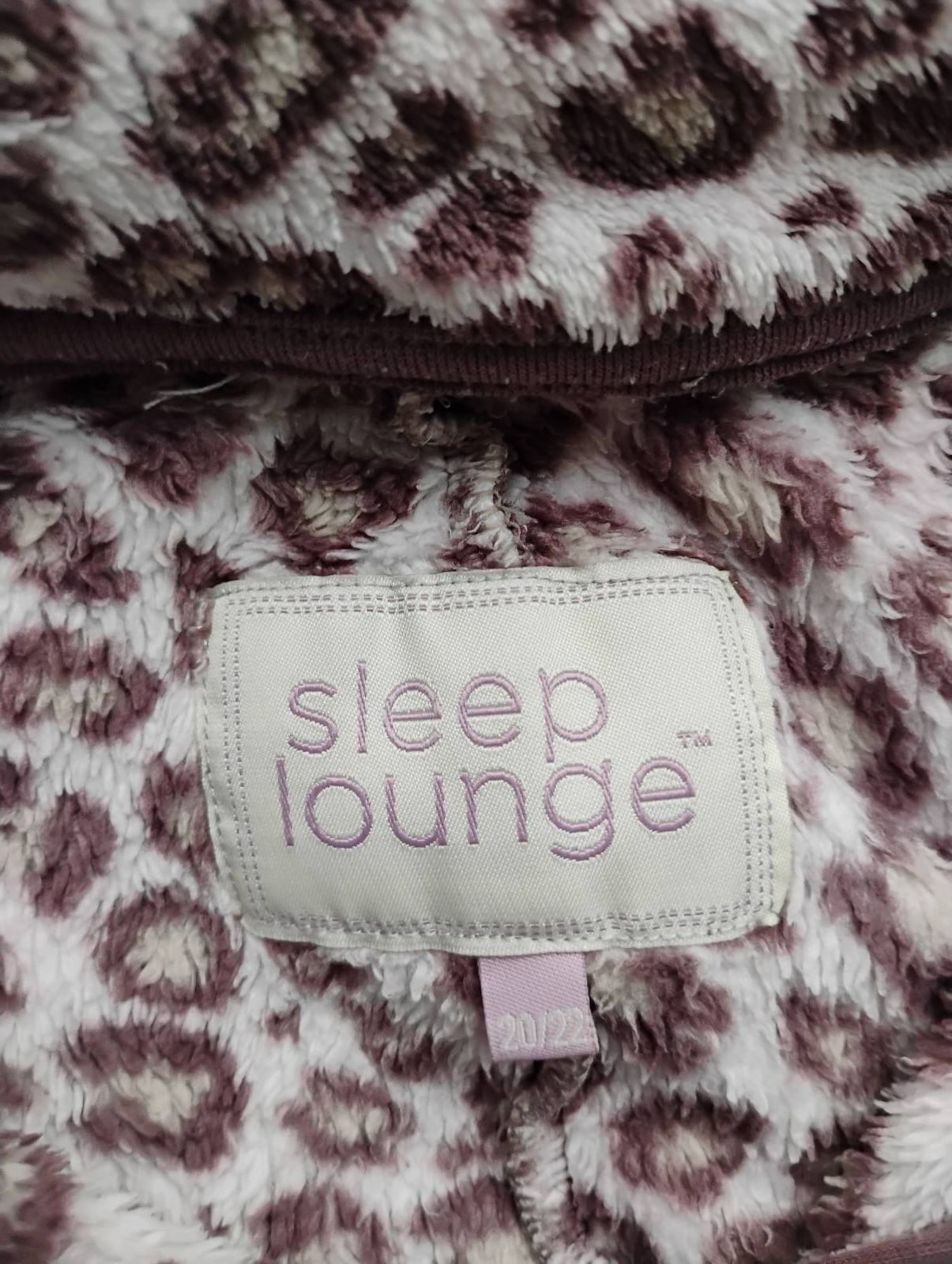 Kombinezon w centki z kapturem i uszami Sleep lounge r. 40 44