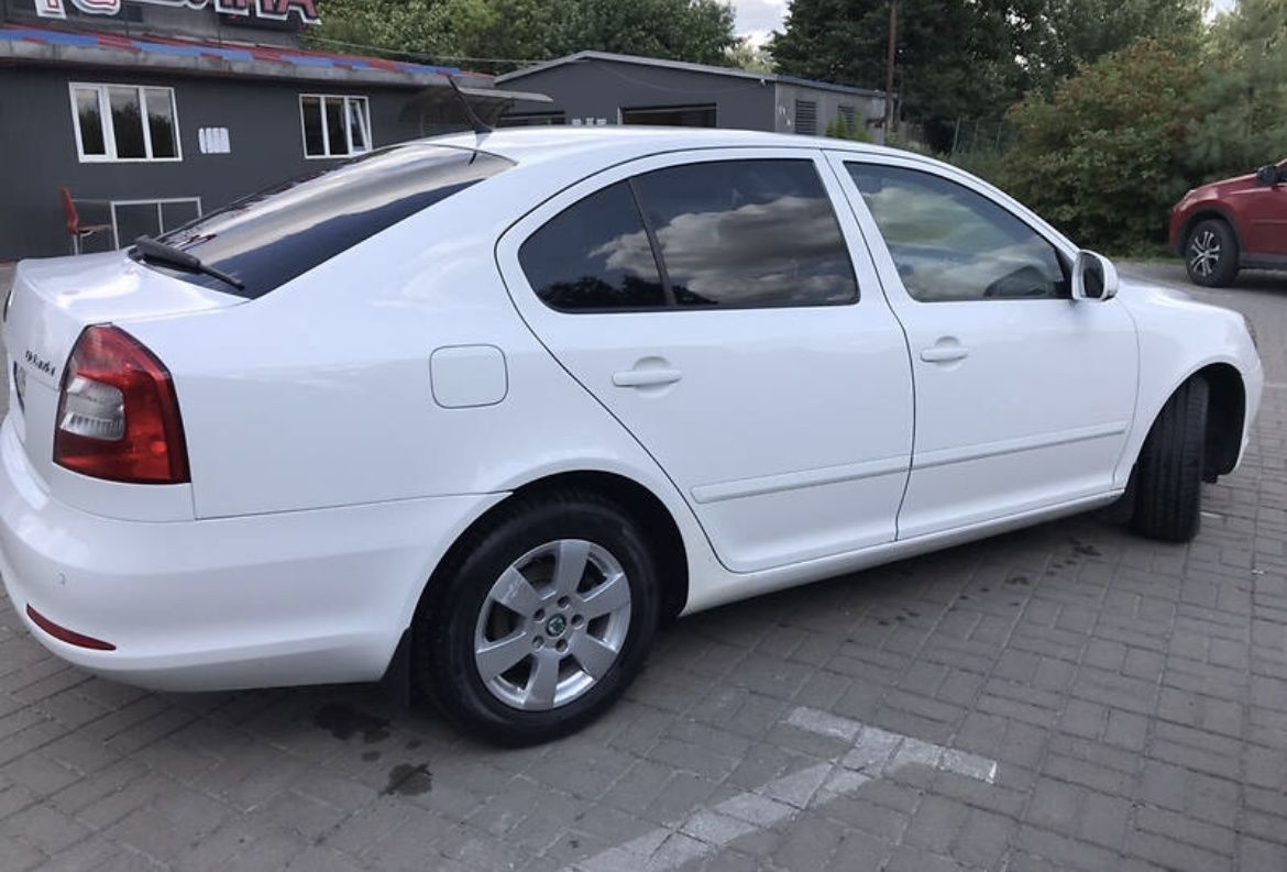 Продам автомобіль Шкода а5