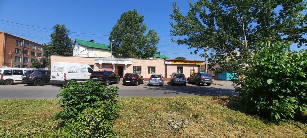 Продам фасадне комерційне приміщення, магазин. Центр. Конкорд