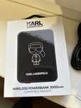Powerbank indukcyjny Karl Lagerfeld 3000mAh z MagSafe - czarny