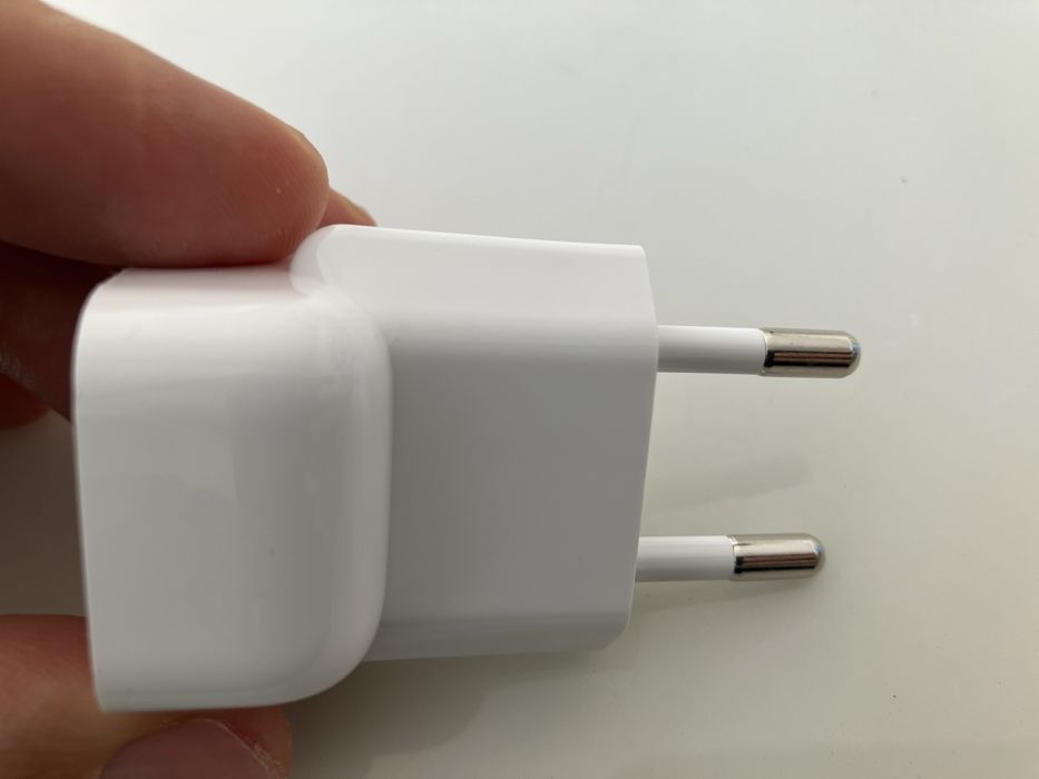 Переходник Apple MacBook, iPhone, iPad (евро вилка)