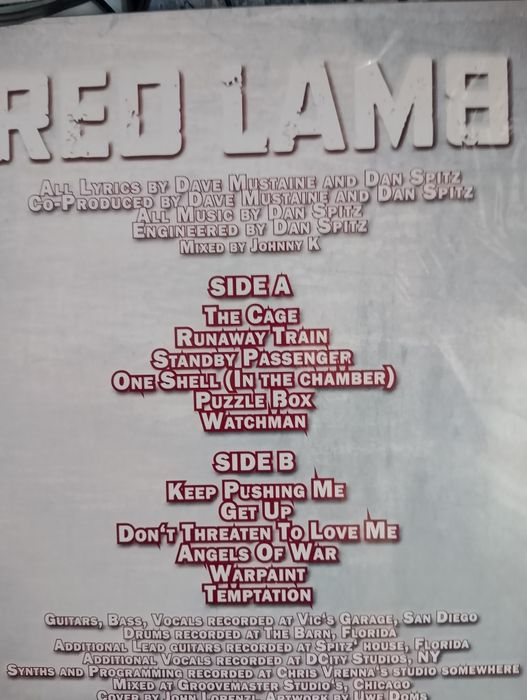 Red lamb vinil membros anthrax, Megadeth