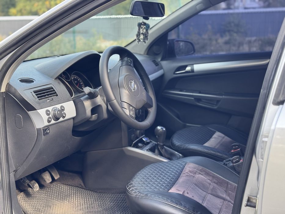 Opel Astra H 1.6 Газ Бенз