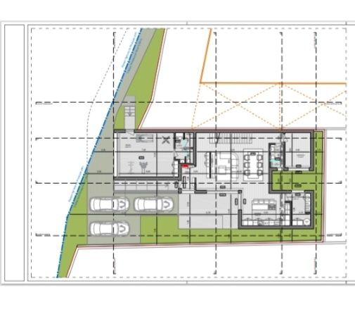 Terreno com projecto aprovado a 10 minutos do Centro