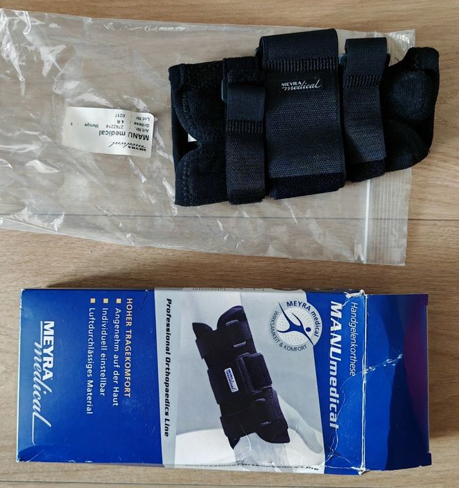 Orteza usztywnienie nadgarstka PRAWA