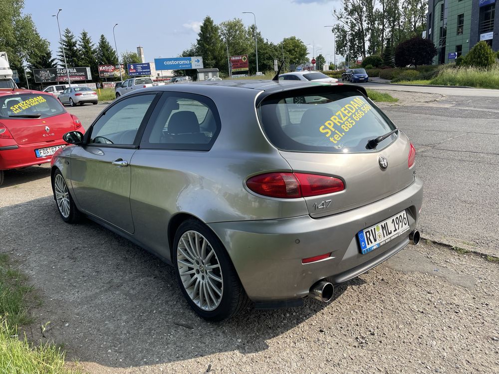 Alfa Romeo  147   1.9 JTD   150 KM