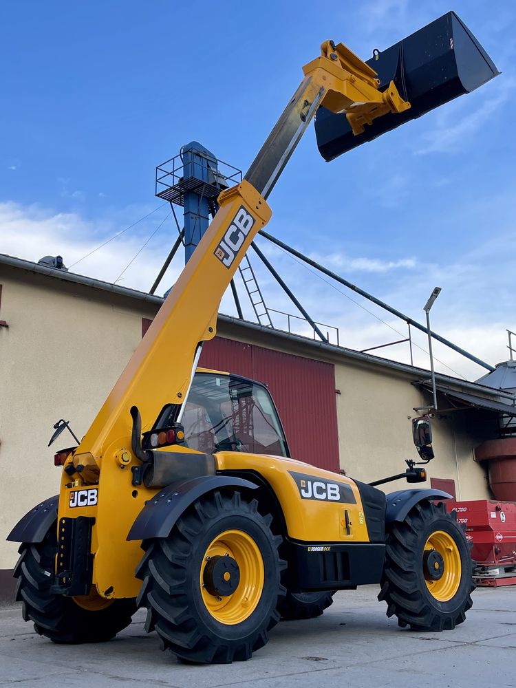 Ładowarka teleksopowa JCB 536-60 AGRI SUPER