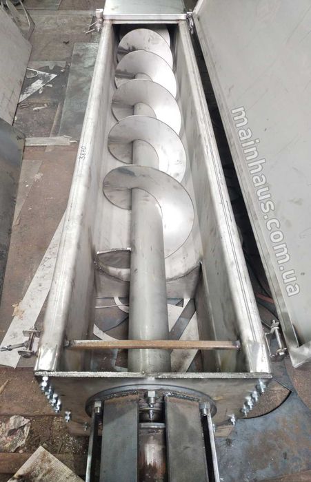 навантажувач для зерна шнековий конвеєр транспортер винтовий