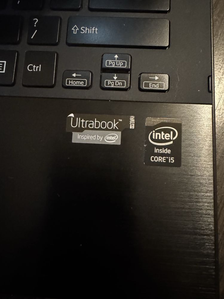 Portátil Sony vaio ultrabook com ecrã tátil