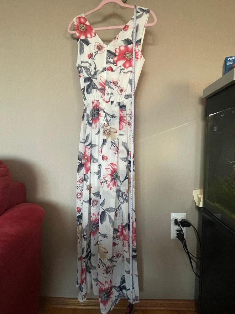 Dluga sukienka sukienka w kwiaty sukienka na wesele elegancka sukienka