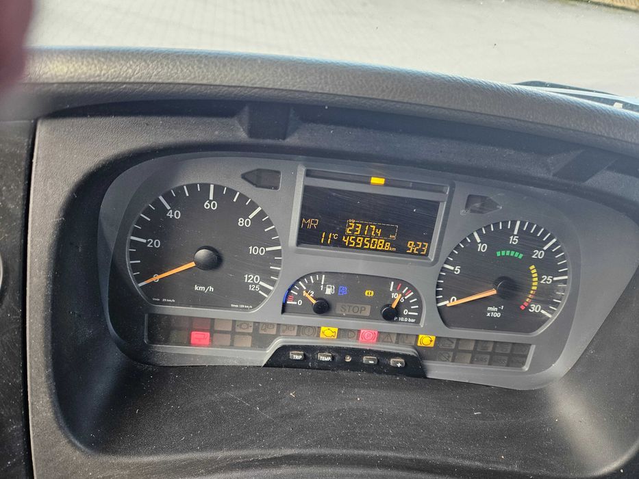 Mercedes Atego 1224 4x2 skrzynia plandeka 6,10 cena brutto
