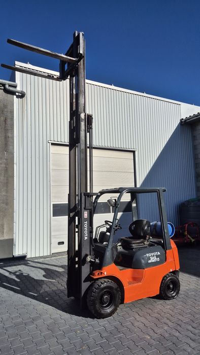 Wózek widłowy TOYOTA 7FGF15, triplex, przesuw, GAZ, terenowy