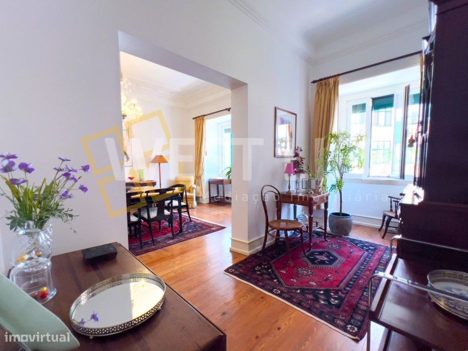 Apartamento T5 com arquitetura histórica - Zona nobre com espaços v...