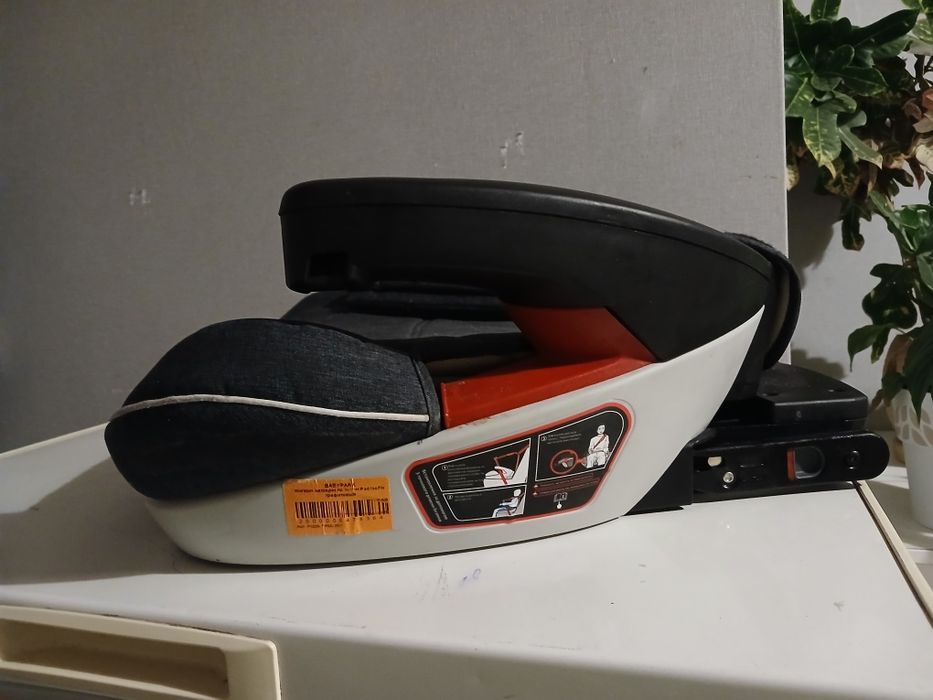 Бустер Welldon IsoFix