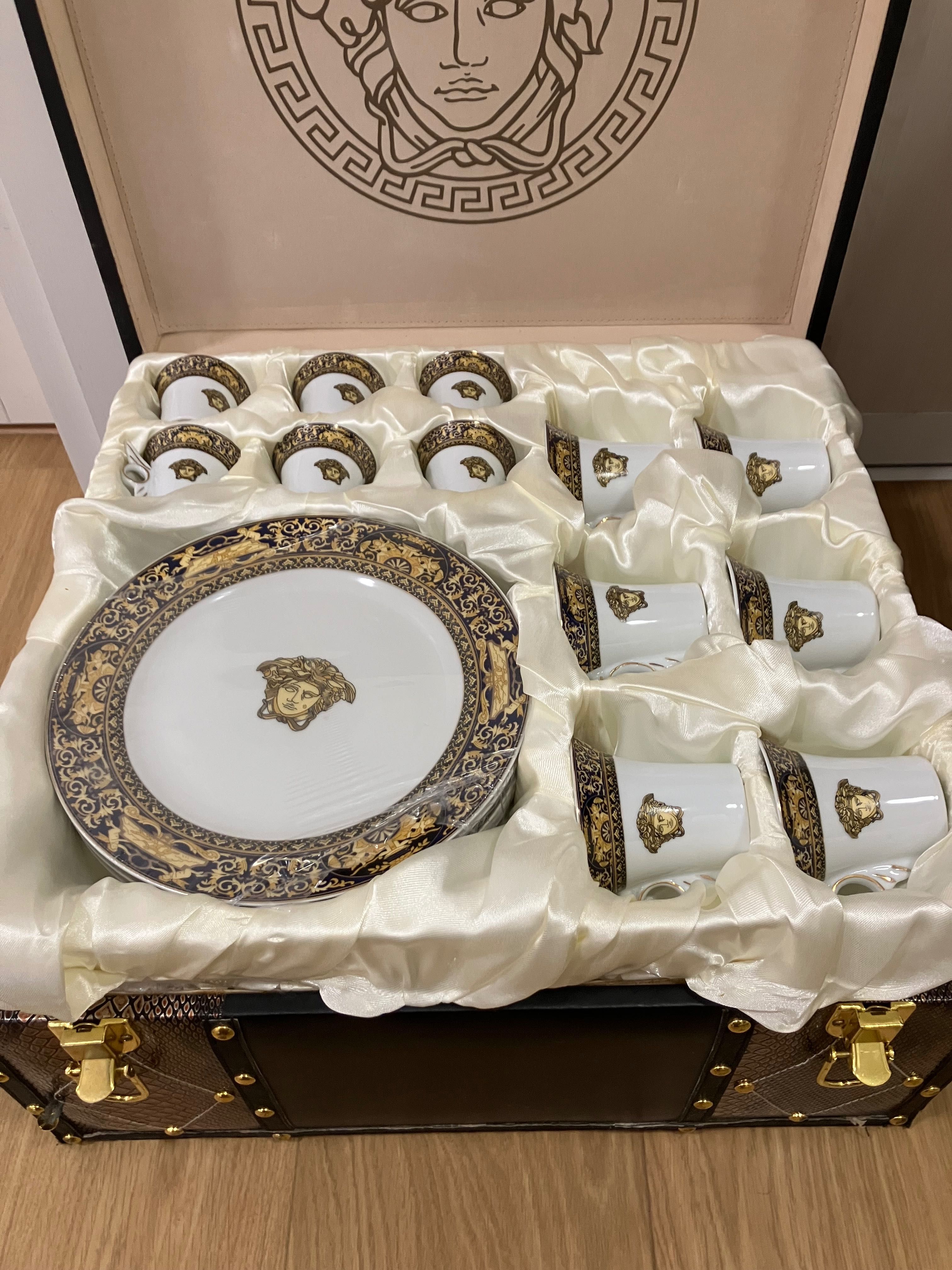 Набір посуду Grand Royality в стилі Versace Медуза