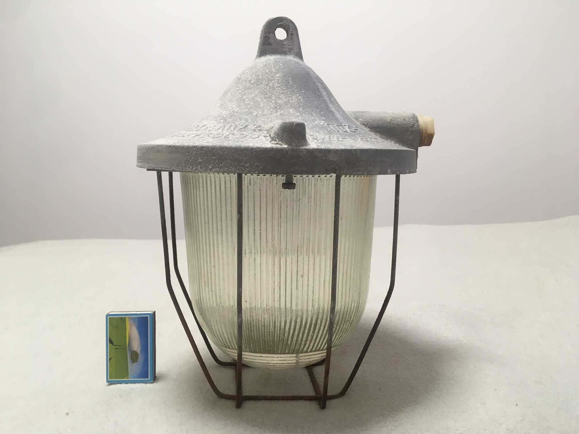 PRL loft industrial vintage lampa wisząca C - 200 Nowa uszczelka