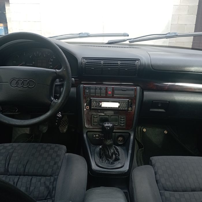 Продам Ауді а4б5