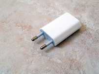 Ładowarka dedykowana Apple   5V   1A