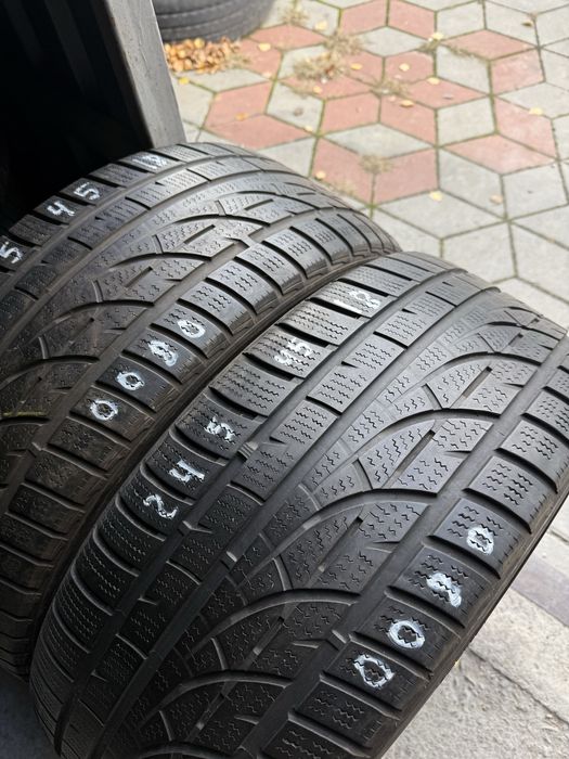 245/45/18 Hankook зимня резина склад пара шини б/у