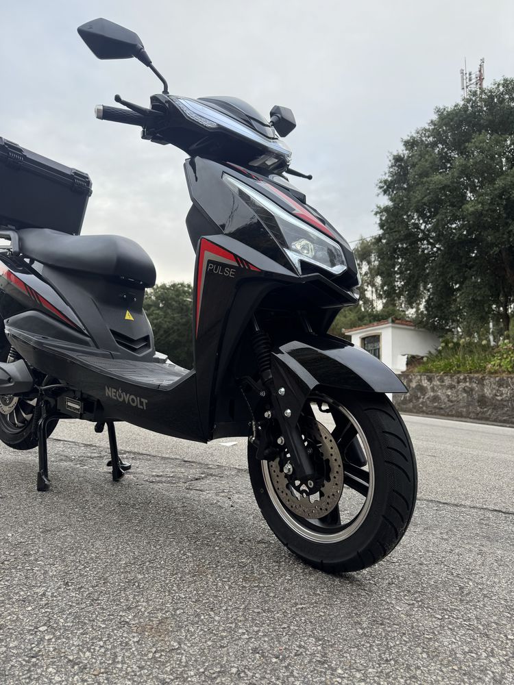 Mota elétrica Neovolt Pulse 72V (65KM Autonomia)