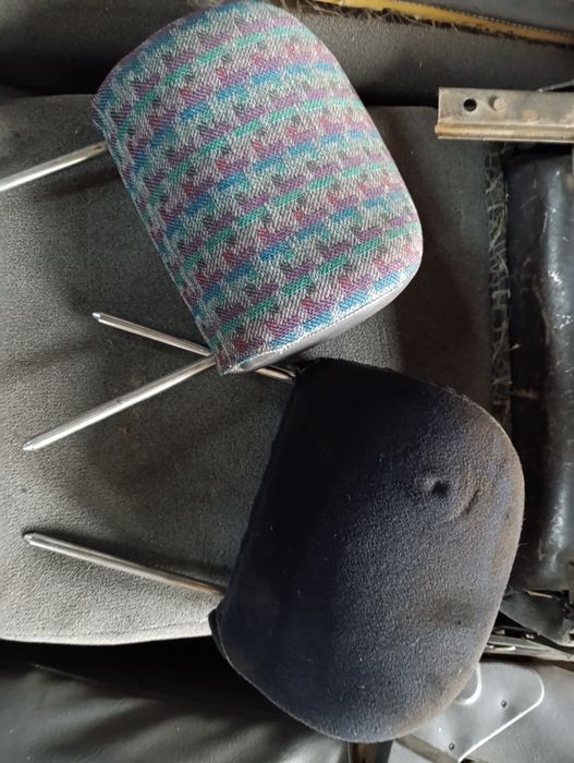 Подголовник славута таврия пикап