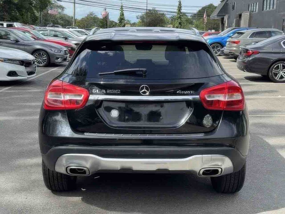 Mercedes-Benz GLA 250 4MATIC      2018