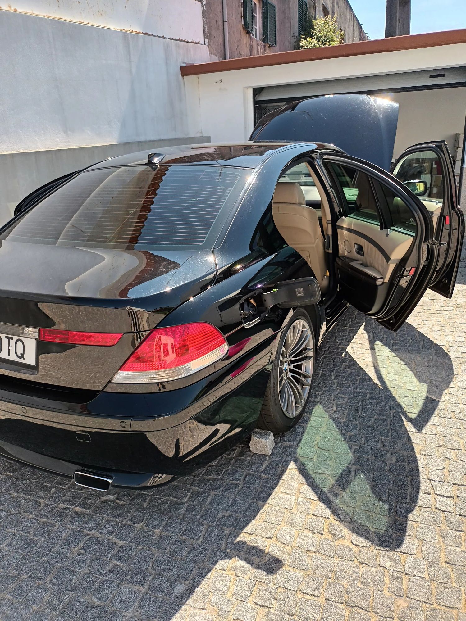 Bmw 735i negociável