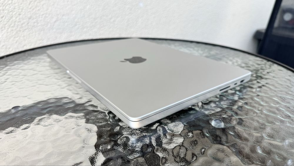 Apple MacBook Pro 14” – M1 Pro / 16 GB / 1 TB SSD – MKGT3ZE/A