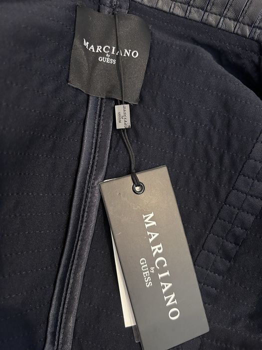 Kobieca kurtka skórzana Marciano Guess elegancka navy