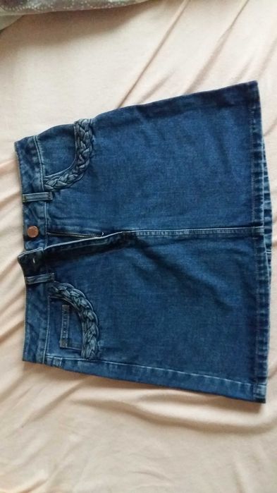 Спідниця джинсова довжина міні  38 розмір