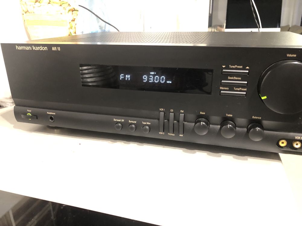Amplituner Harman kardon AVR 10