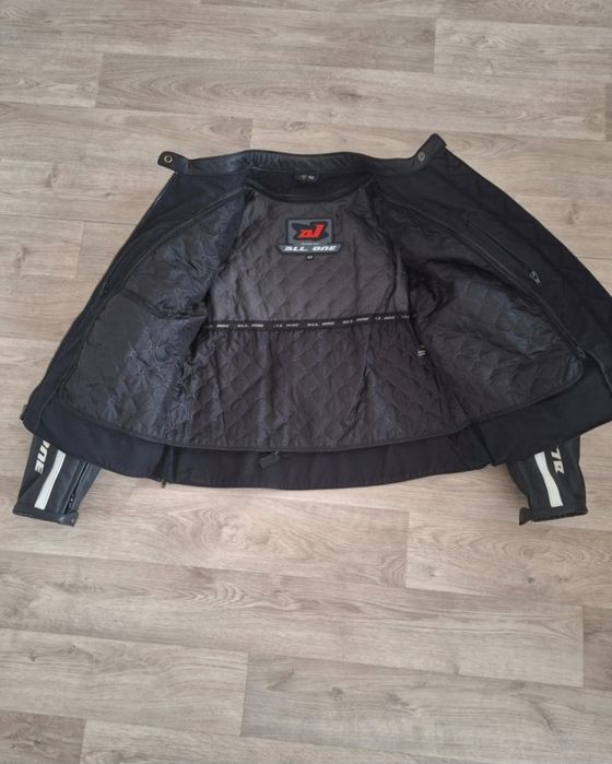 Casaco mota senhora em pele