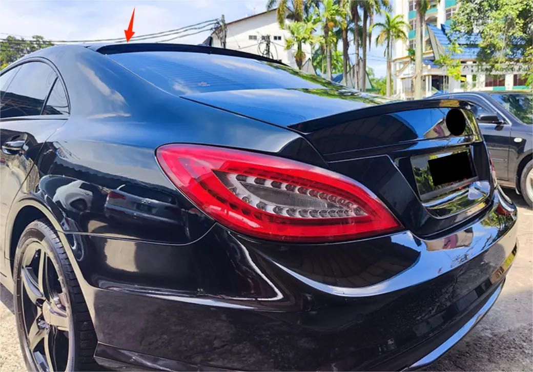Козырек на заднее стекло Mercedes CLS W218 накладка на крышу бленда