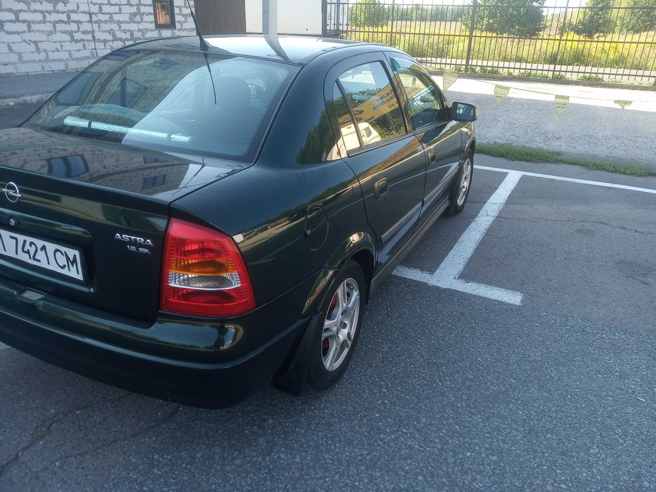 Opel Astra 2000 рік