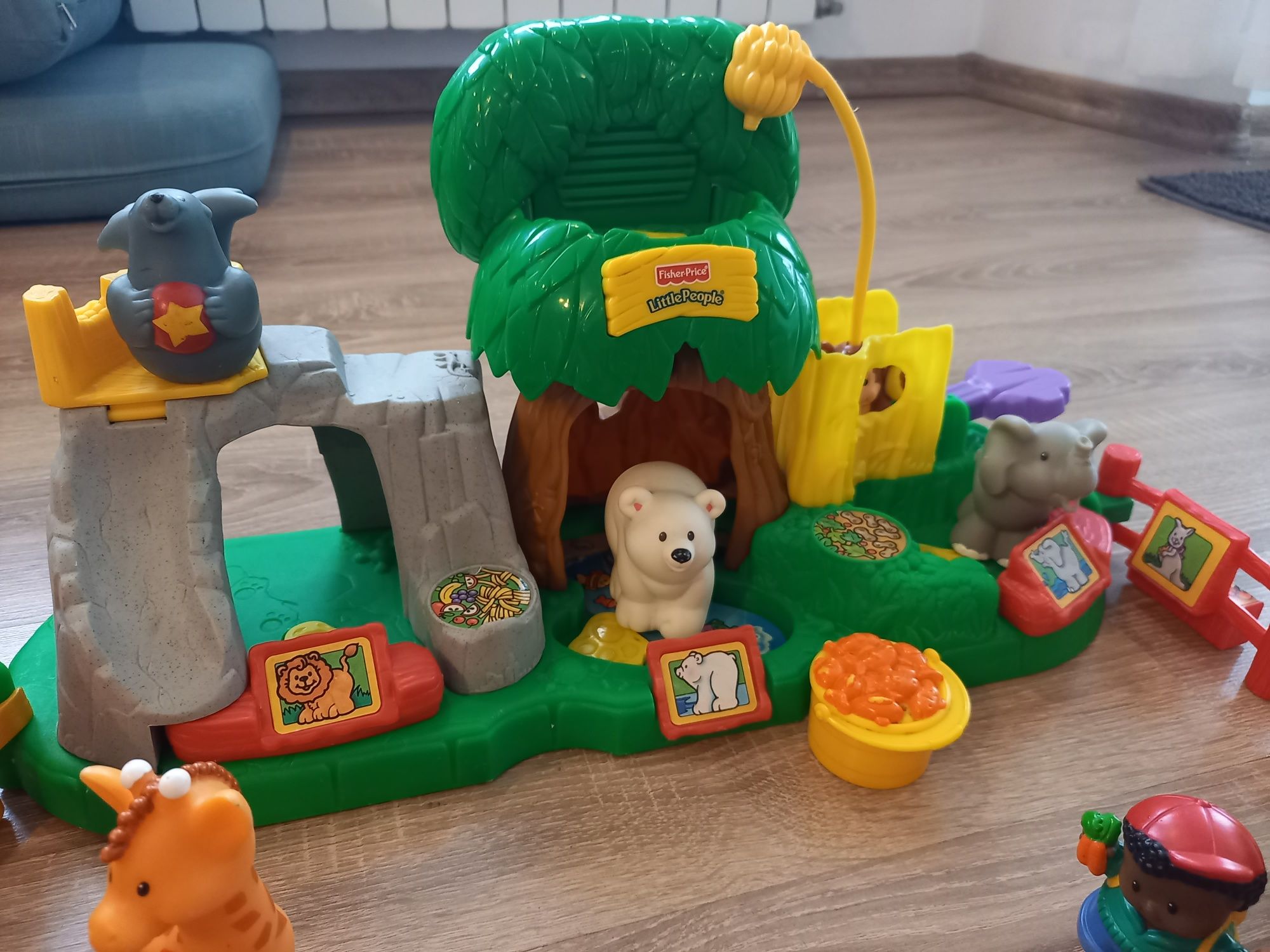 Zestaw Fisher Price Little People - ZOO