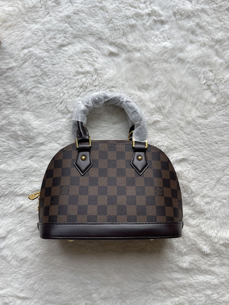 Torebka torba Louis Vuitton Alma BB