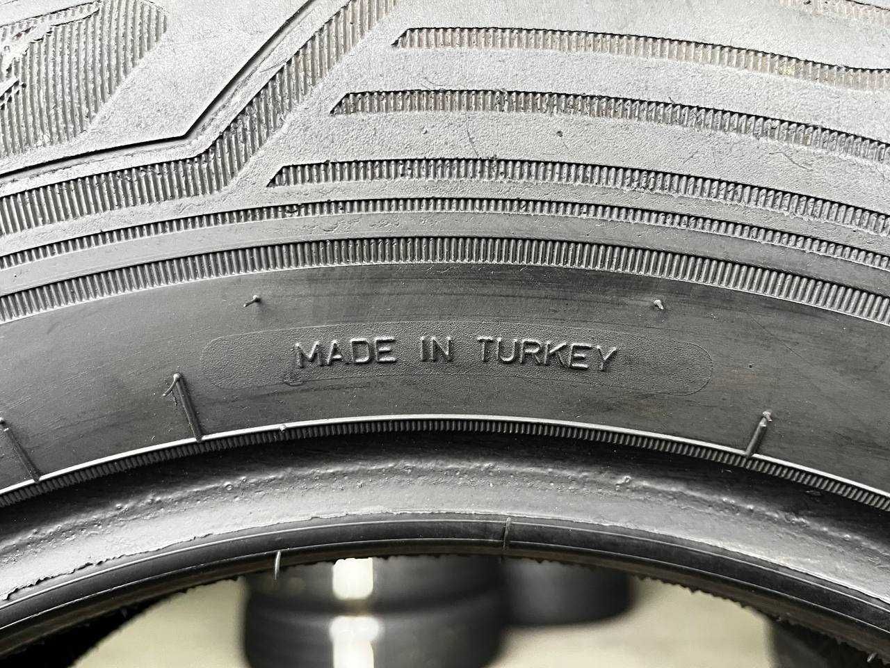 Шини всесезонні 215/65 R16C GOODYEAR VECTOR 4 SEASONS CARGO