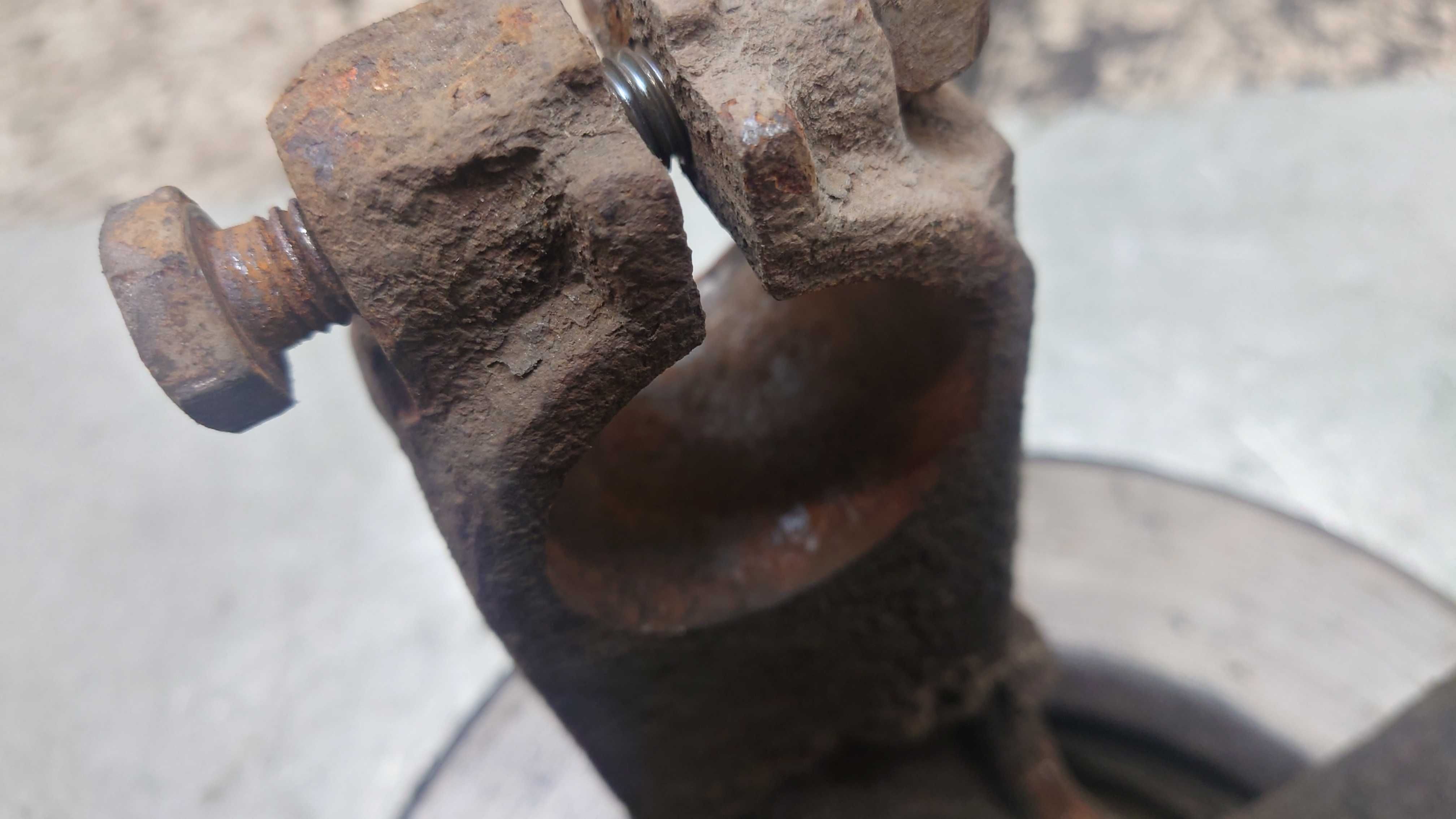 Ford Mondeo MK3 3 III Zwrotnica Piasta Prawy Przód Prawa Przednia PP